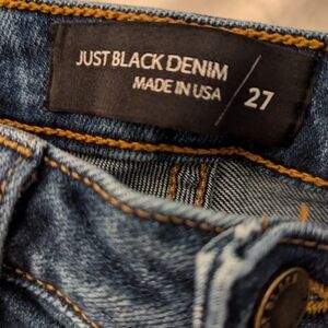 Just Black Denim Size 27 Jeans